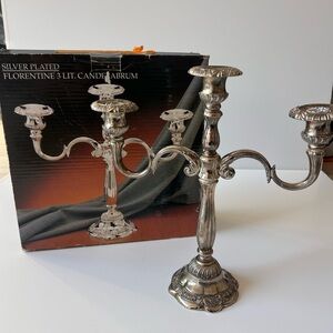 Paul Revere Silversmith Florentine Silver Plated 3 Lit Candelabrum
